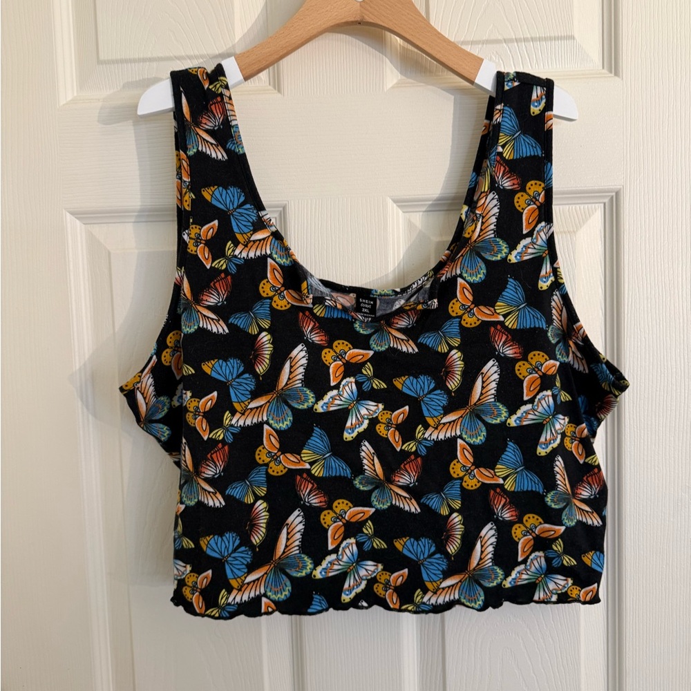 SHEIN Multicolor Butterfly Print Crop Top